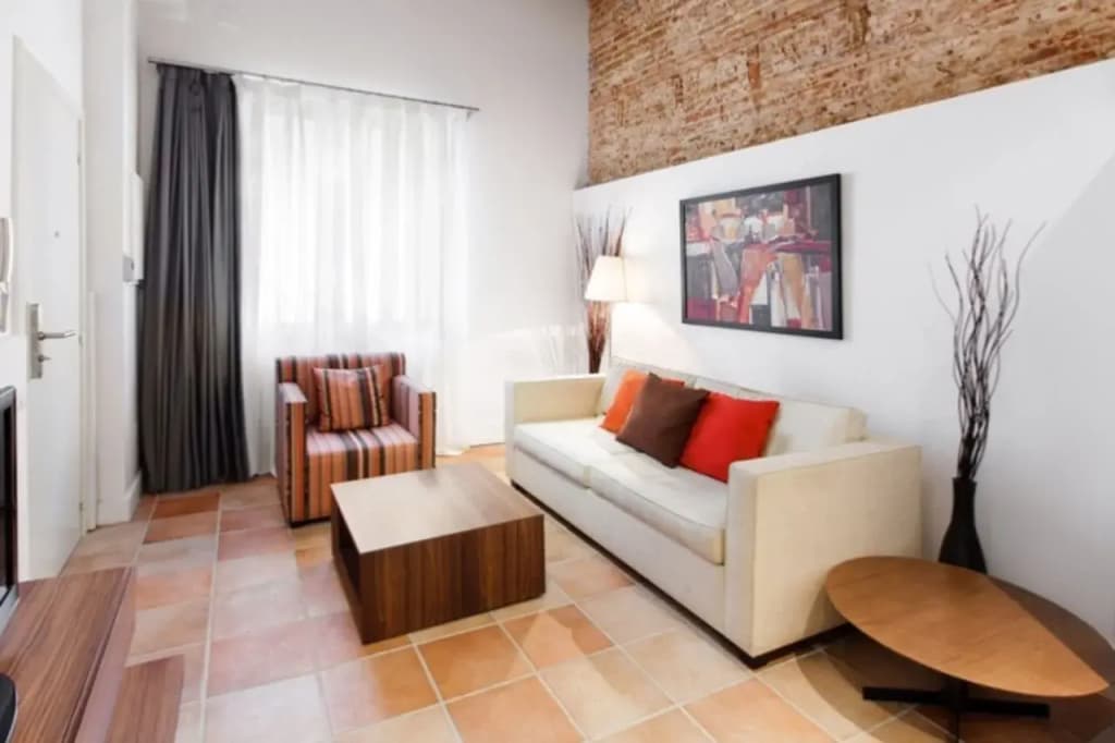 Dailyflats Sagrada Familia - photo 3