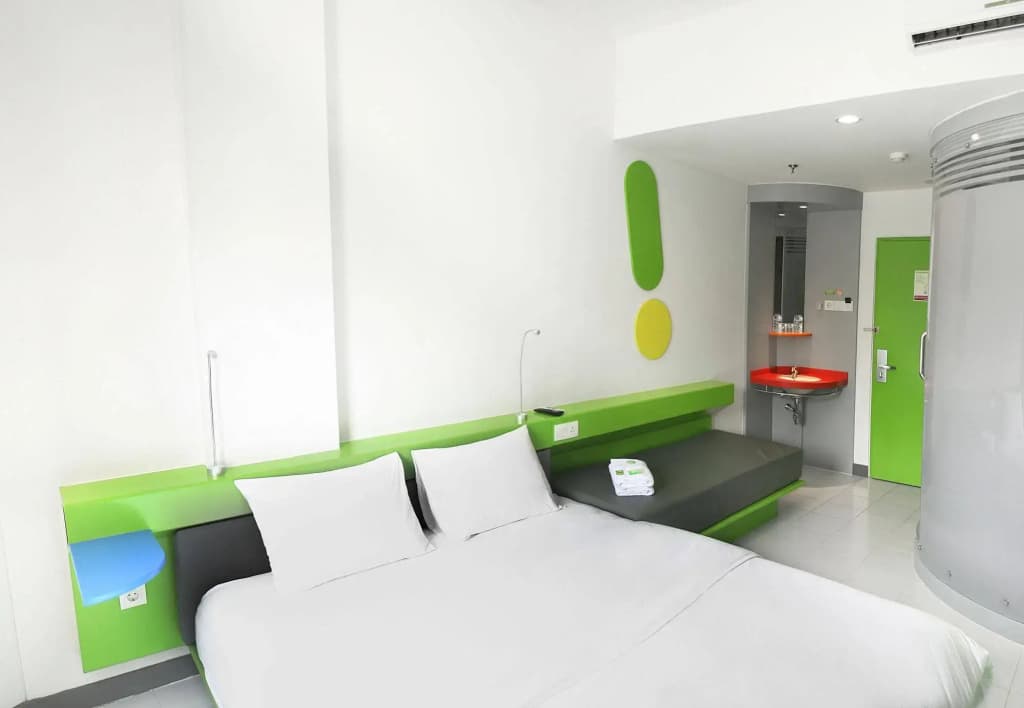 POP! Hotel Kemang Jakarta - photo 4