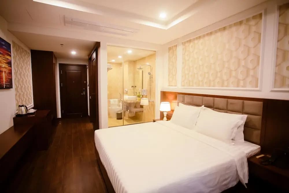 Century Hotel - photo 5
