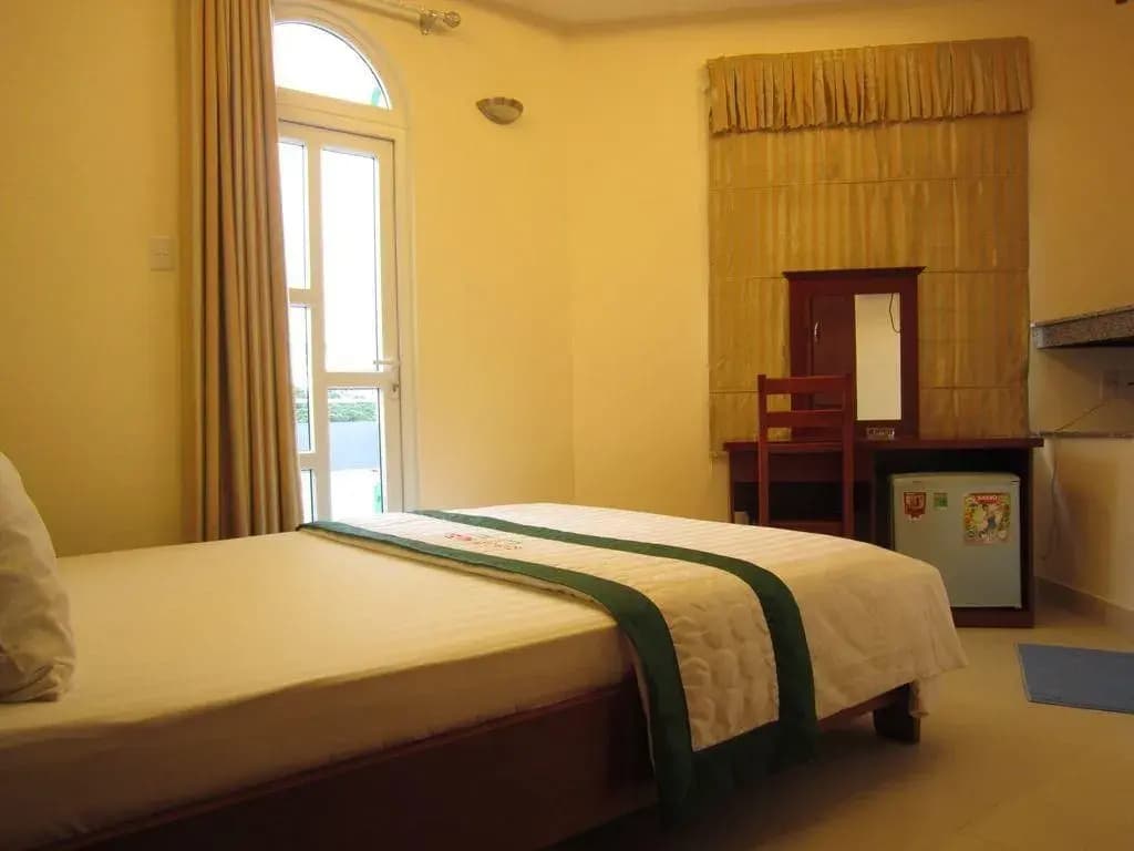 Green Ruby Hotel - photo 4