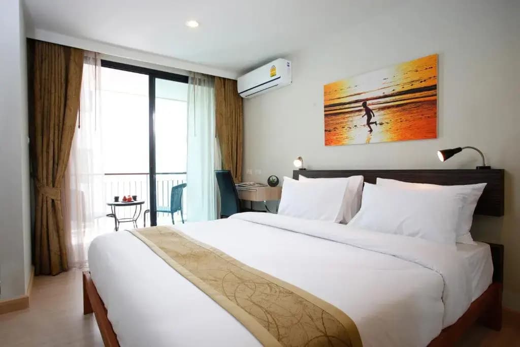 The Unity & The Bliss Patong Residence - photo 4