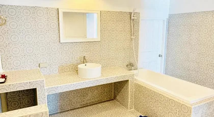 Bangrak Samui Beach Resort - photo 8