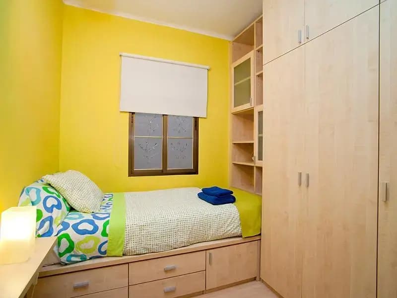 Sants-Montjuic Rambla Badal - Four Bedroom - photo 7