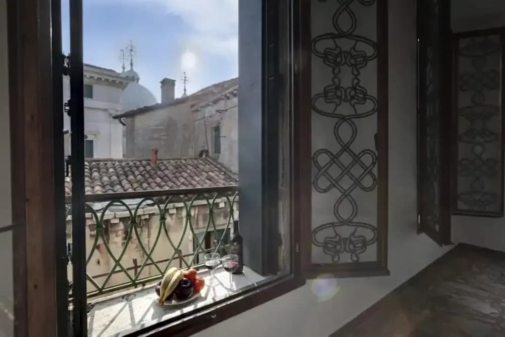 Ca' Silvia Saint Mark Square Apartment - photo 7