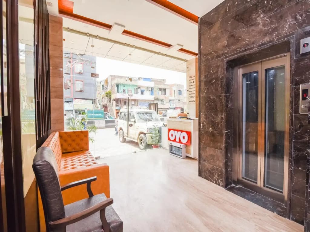 OYO 14831 hotel mannat - photo 9
