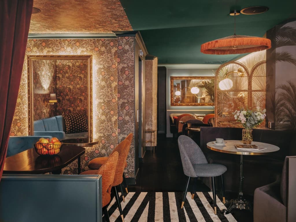 Snob Hotel - photo 41