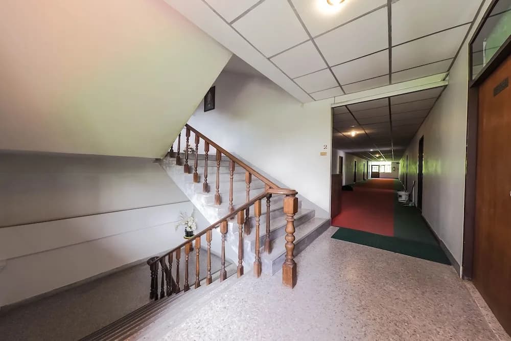 OYO 468 Dumrong Town Hotel - photo 12
