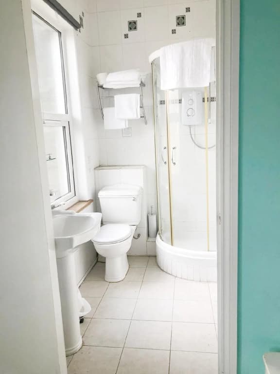 The Caspian Hotel - photo 7
