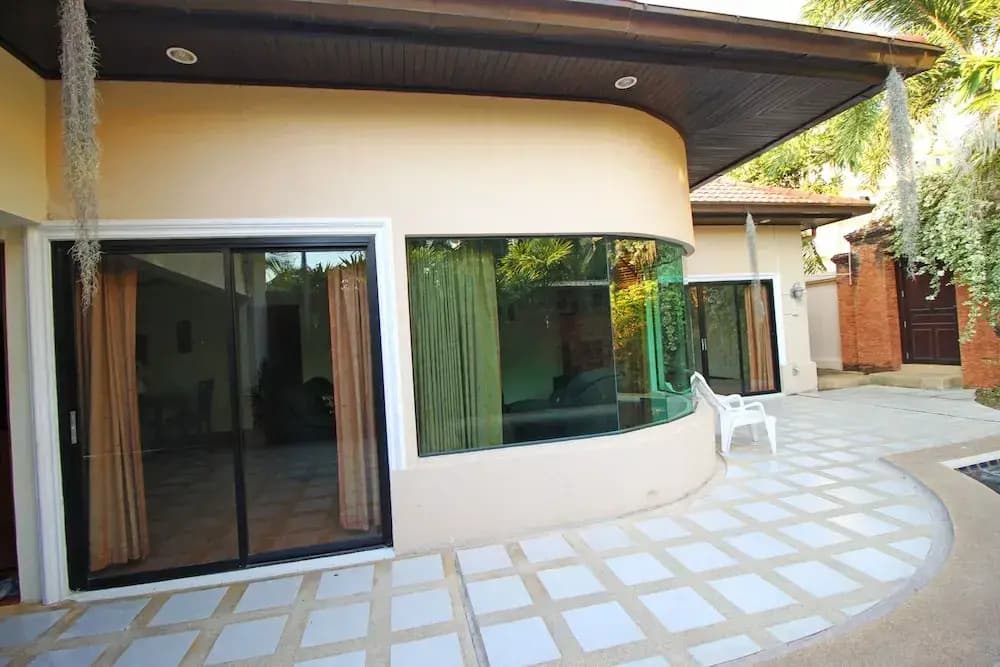 Cosy Beach Pool Villa By Pattaya Sunny Rentals - photo 7