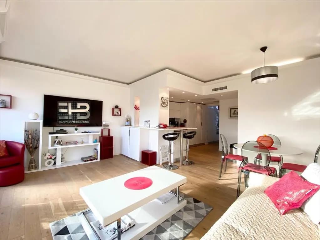 Lux View - photo 1