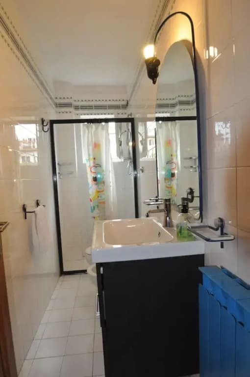 A Few Steps To Independence Square Delightful 3BD - photo 7