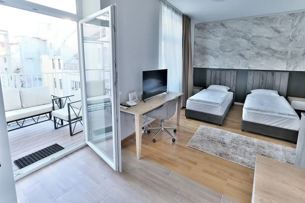 Vienna Lotus Apartment - photo 1