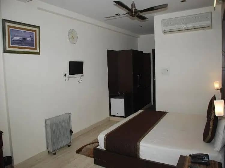 Hotel Arpit Palace - photo 5