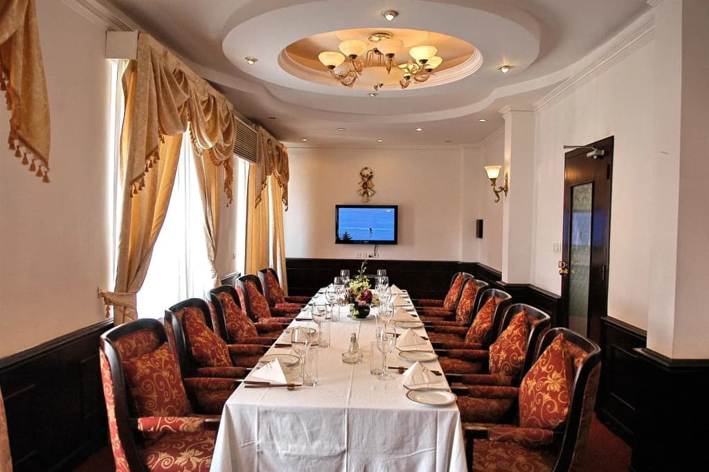 Capital Garden Hotel - photo 18