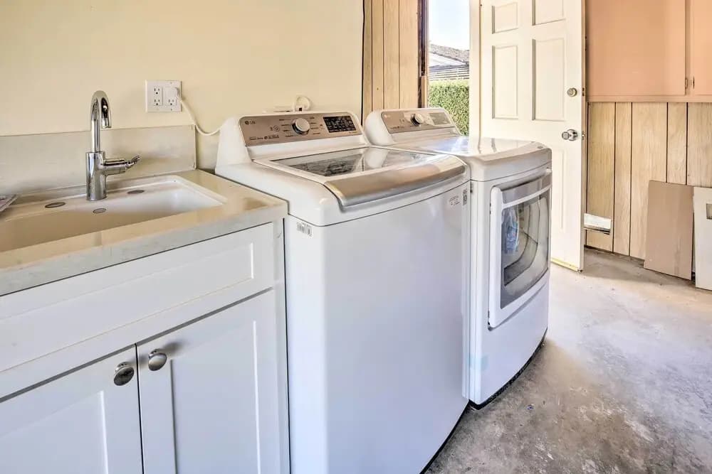 Los Angeles Suite ~ 12 Mi From Downtown! - photo 13