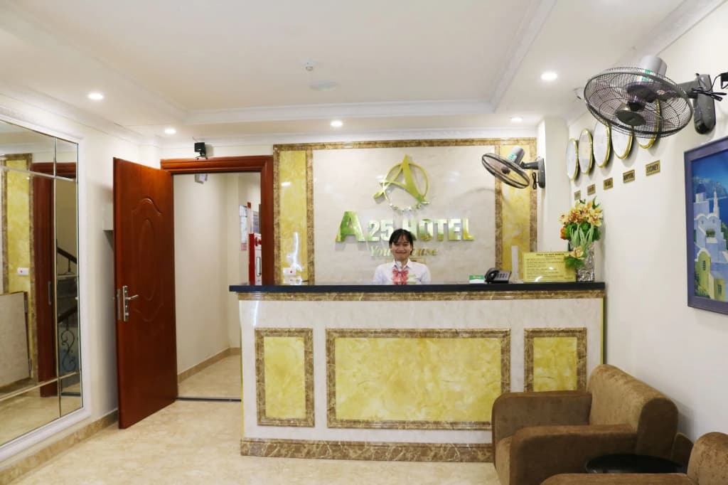 A25 Hotel - 109 Truc Bach - photo 2