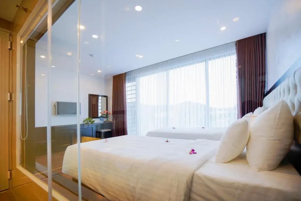 Merit Halong Hotel - photo 4