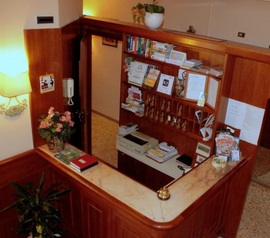 Hotel Beatrice - photo 2