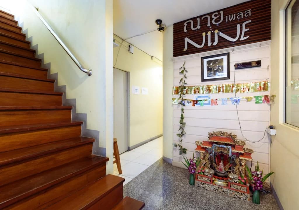 Nine Place - Sukhumwit Soi 40-Rama4 branch - photo 10