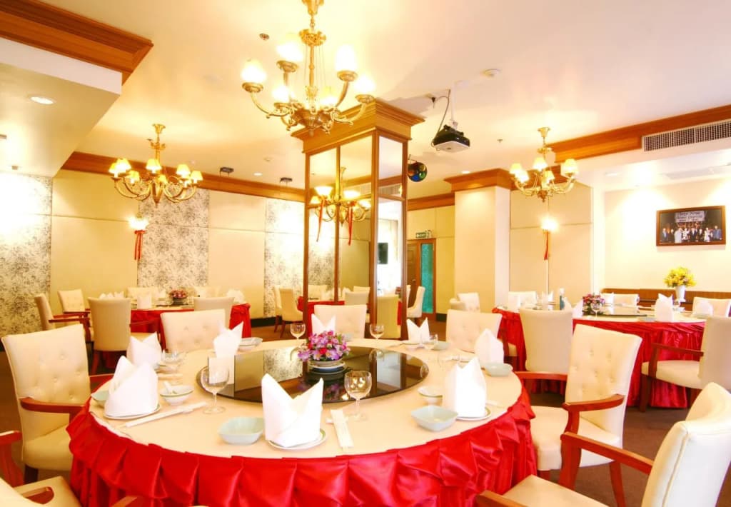 Grand Diamond Suites Hotel - photo 19