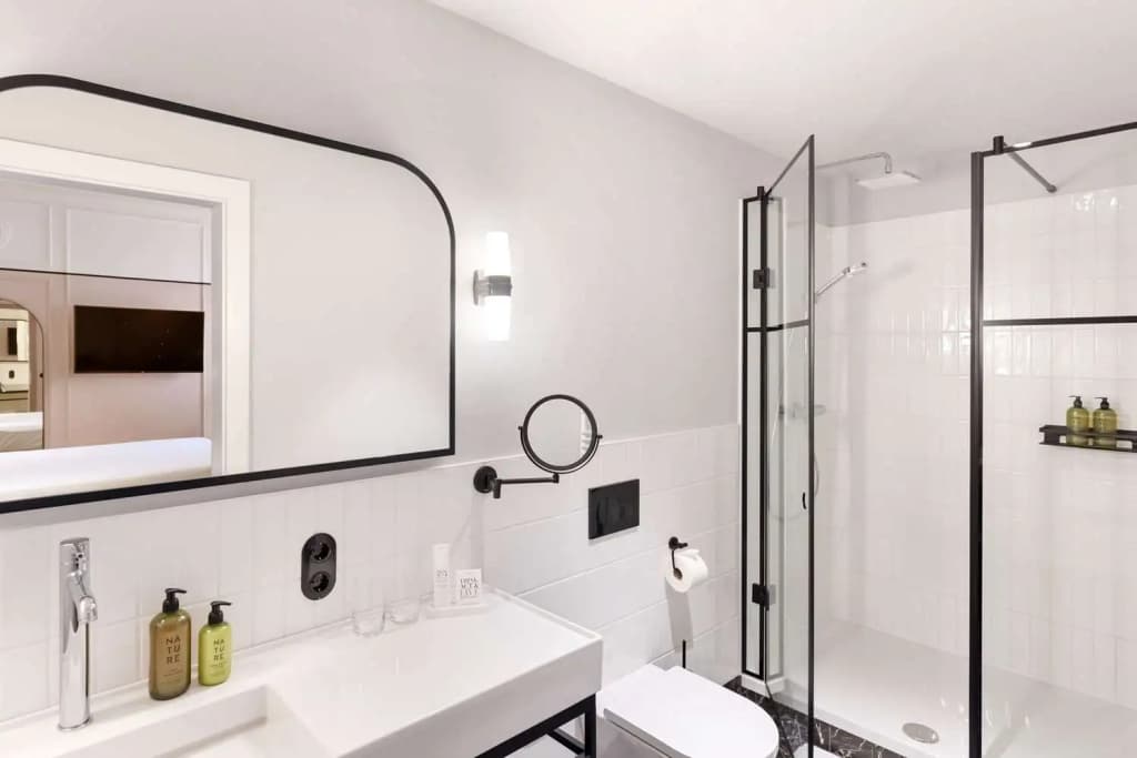 Hotel Astoria Vienna, Curio Collection by Hilton - photo 32
