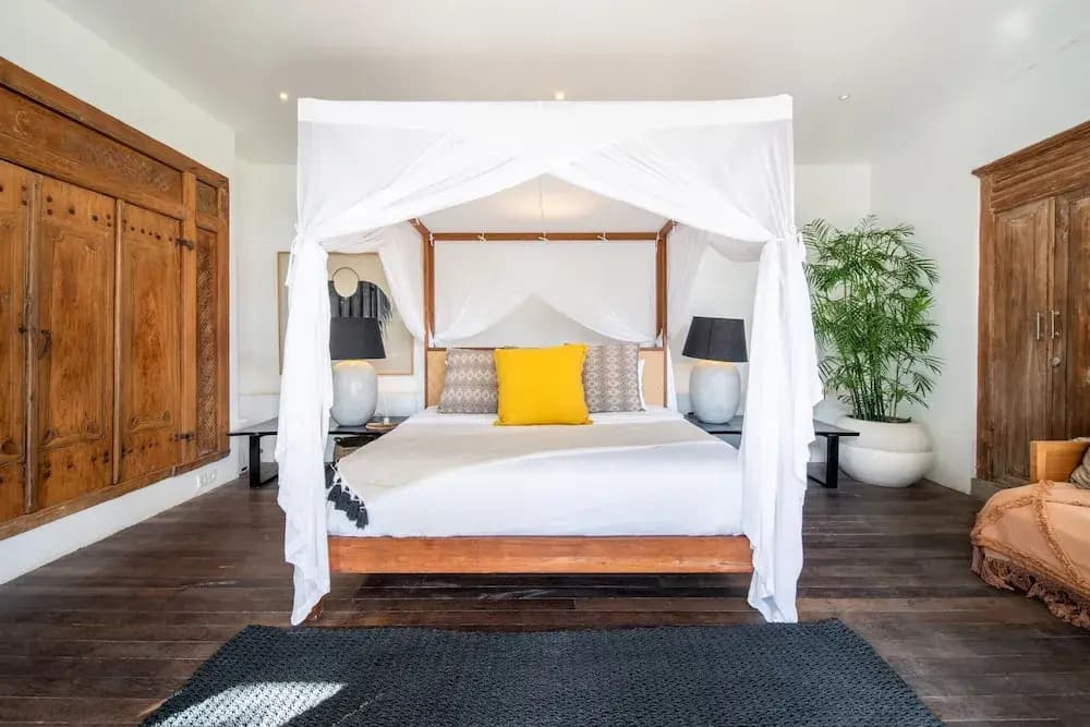 Stunning 4BR Private Villa in Canggu - photo 2