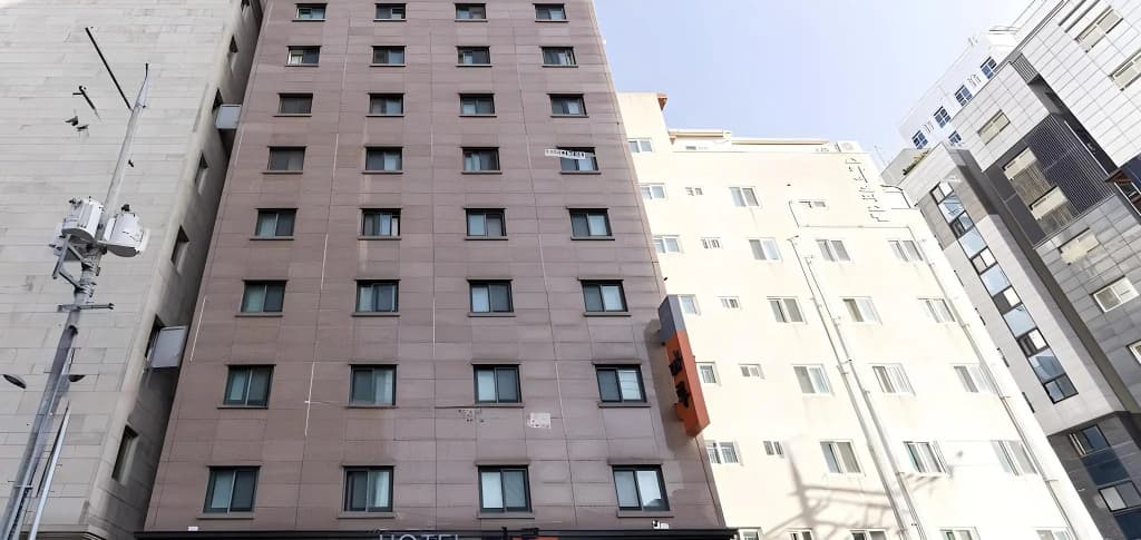 SOL Hotel - photo 26