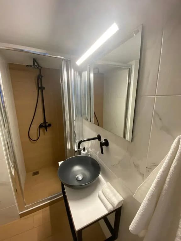 Utopia Apartment- At019 - photo 8