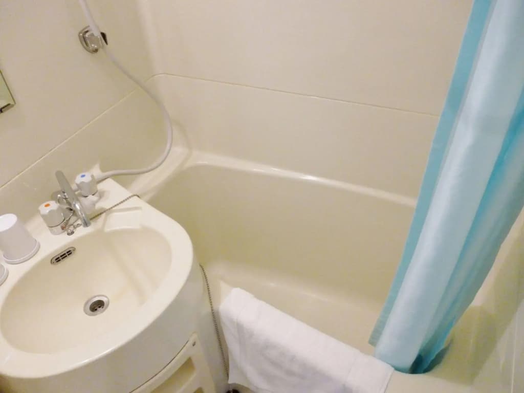 Econo-Inn Kyoto - photo 9