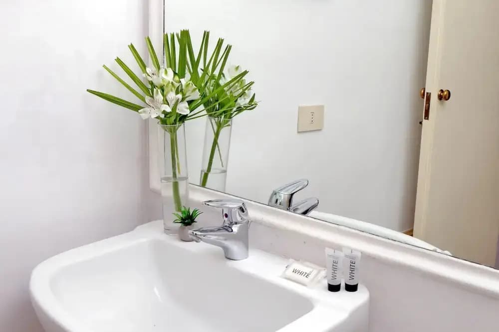 Leonita Apartment - photo 10