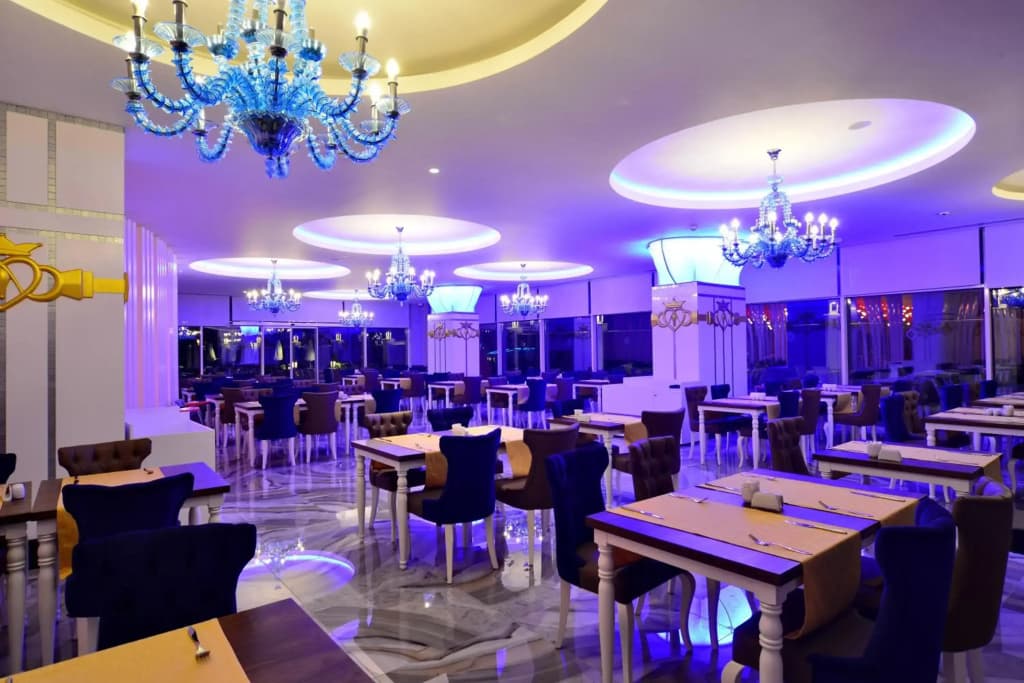 Azura Deluxe Resort & Spa - photo 39