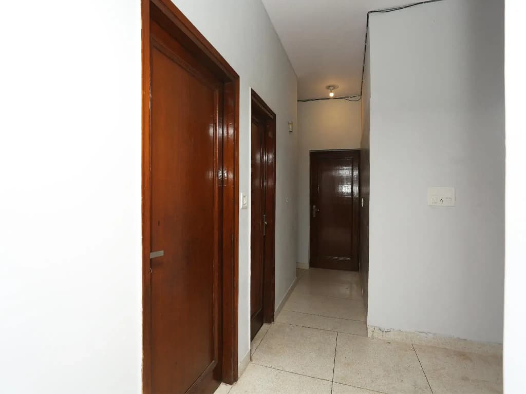 OYO 29268 White Arcade - photo 3