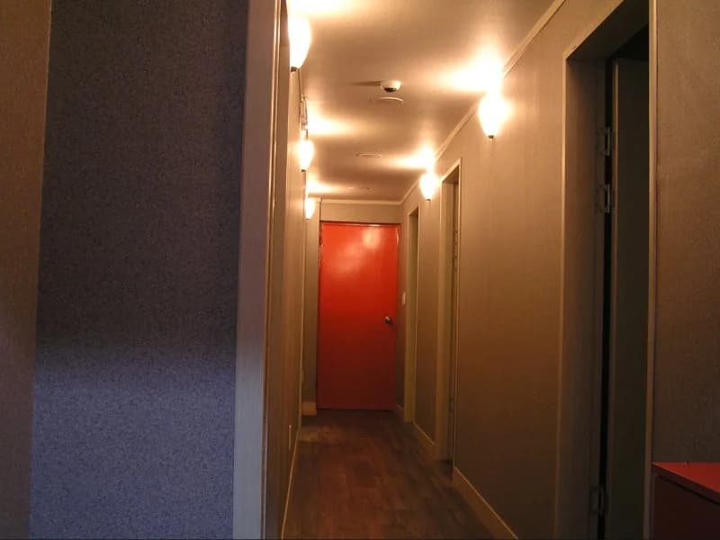 Top Guesthouse - photo 10
