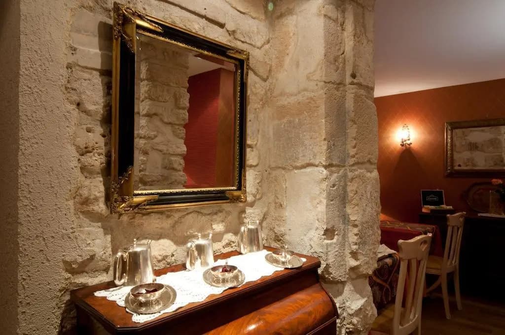 Relais Hotel Du Vieux Paris - photo 17