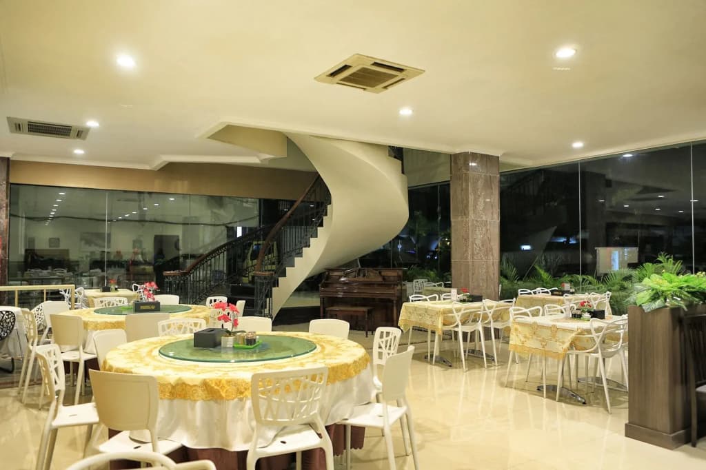Hotel 55 - photo 11