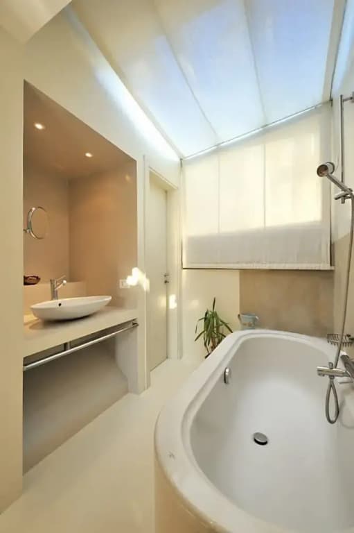 Venice Rialto Apartment With Balcony - photo 9