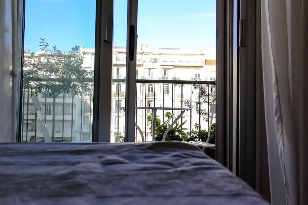 Escapade 8 - photo 6