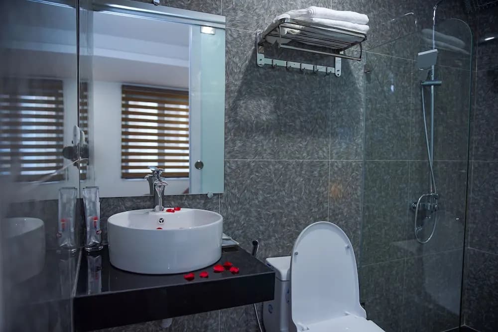 B & B Hotel Quan Hoa - photo 10