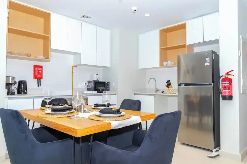 Bloomfields Modern 1BR in Reflection - photo 14