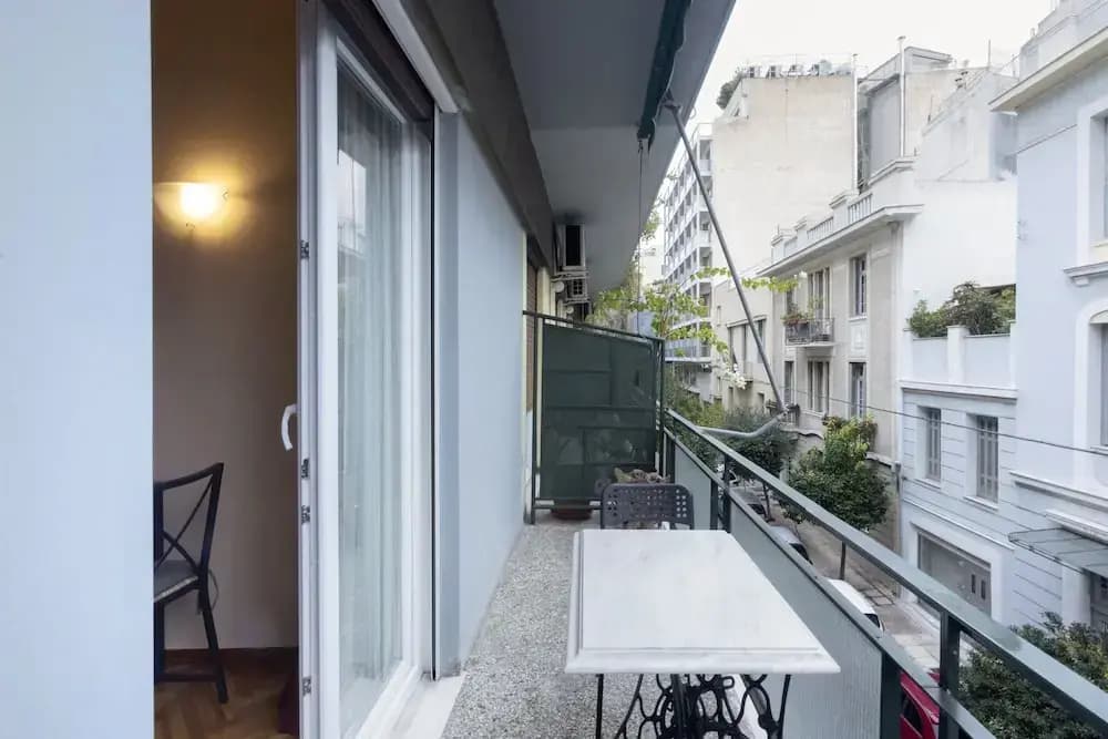 Prime Location 2BR next to the Acropolis - photo 14