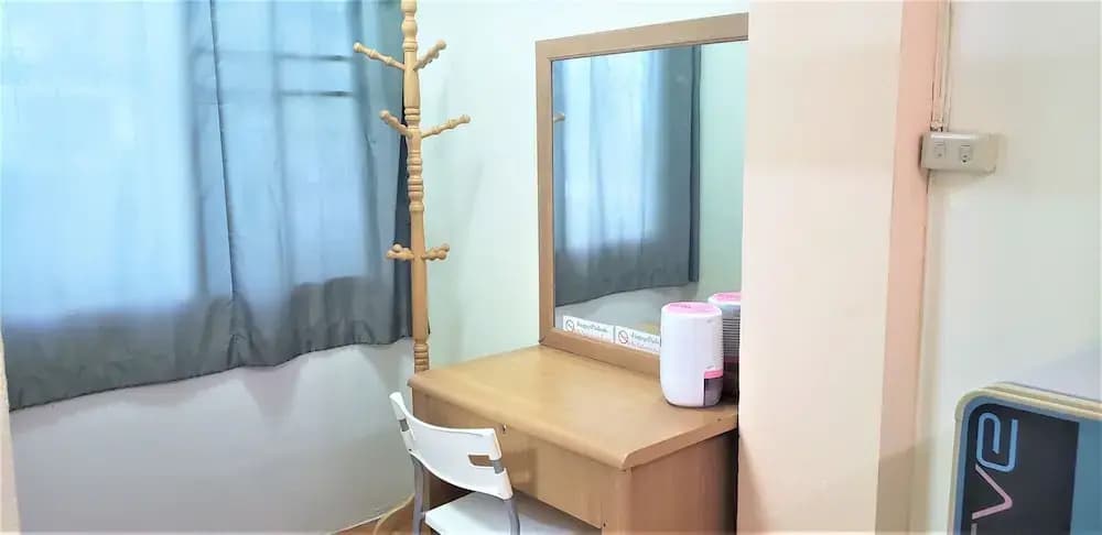 Green Apartment - main photo