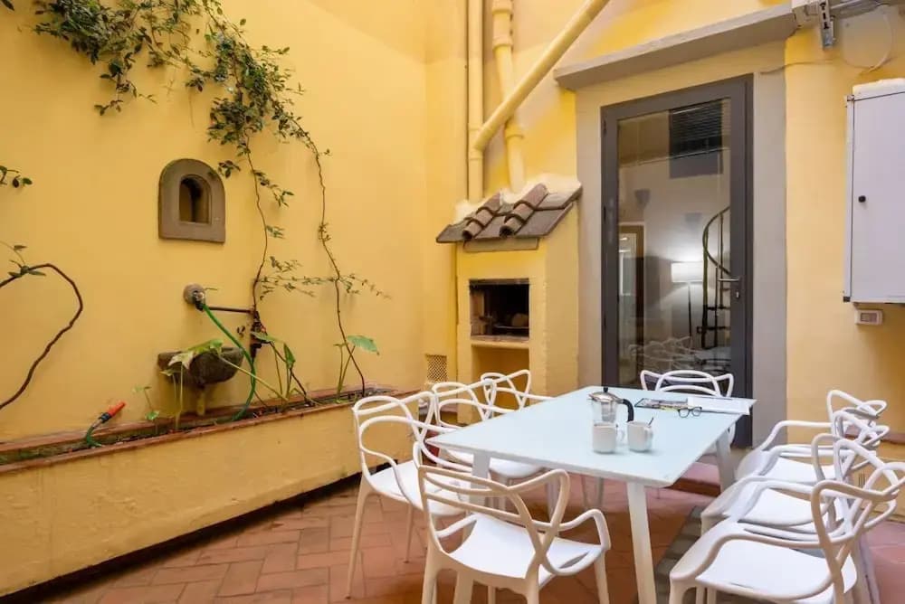 Palazzo Pitti Apartment with Terrace - photo 17