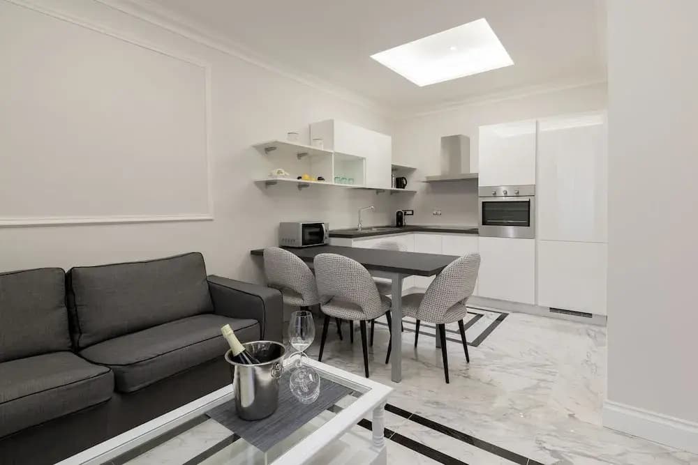 Aurora Luxury Suites - photo 13