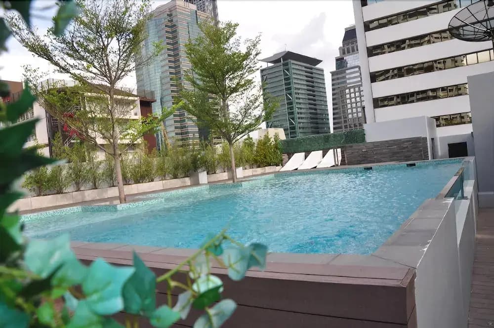 Quad Suites Silom - photo 9
