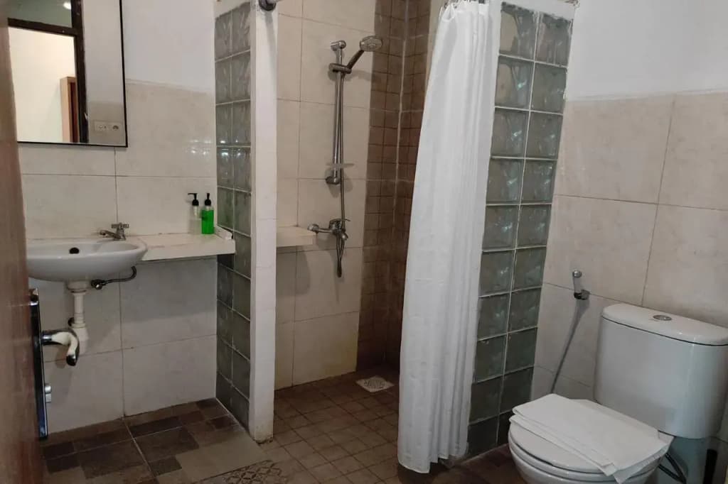 OYO 3923 Villa Puri Royan - photo 7