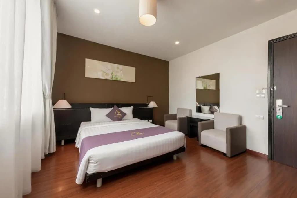 Azumaya Hai Ba Trung 1 Hotel - photo 7