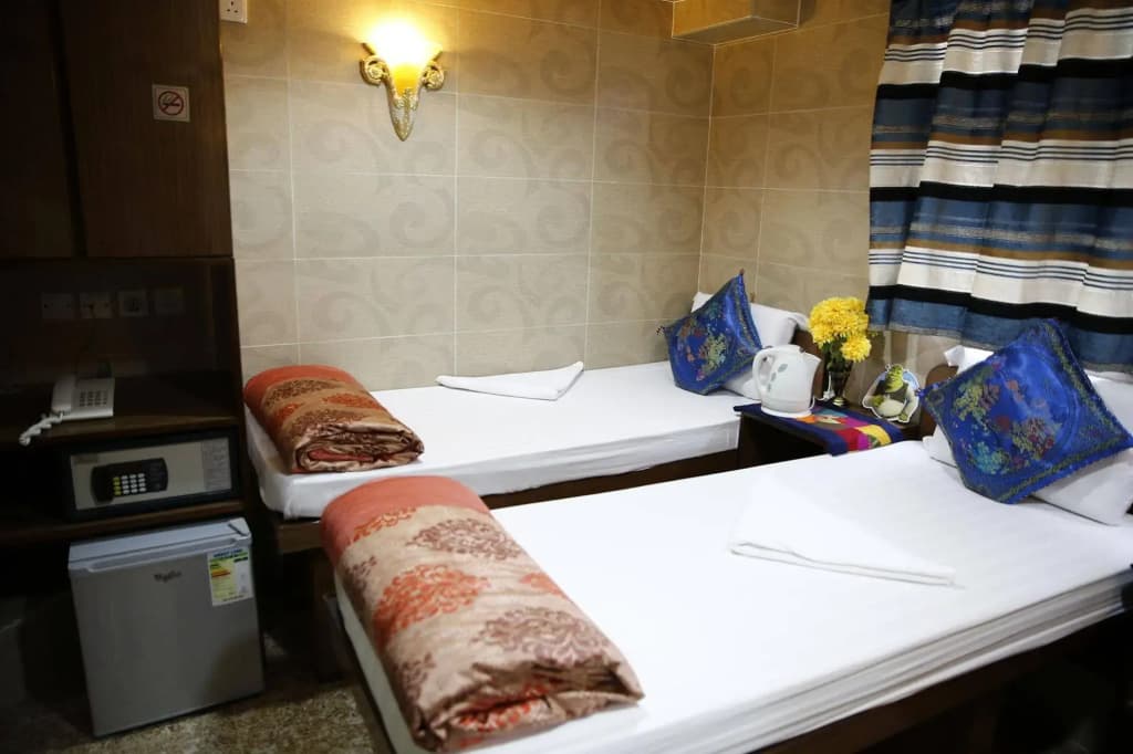 Sandhu guest house - photo 5