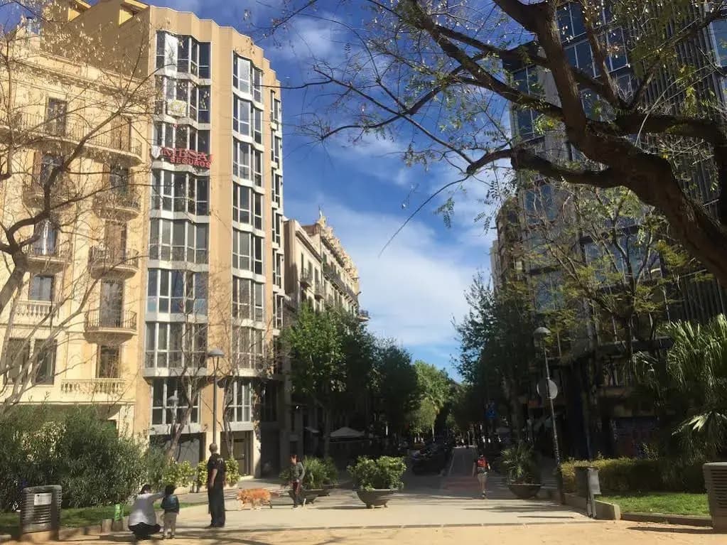 Design Club Barcelona - photo 1