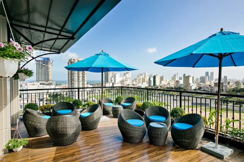 The Herriott Hotel & Suite Danang - photo 14