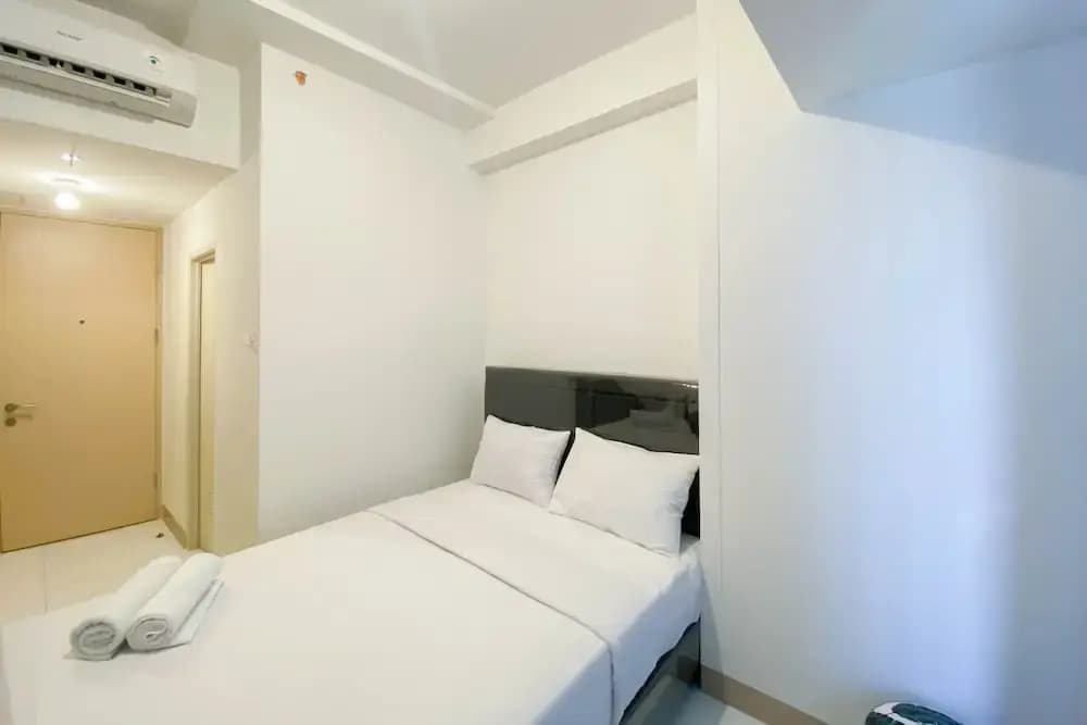 Studio Furnished With Comfort Design At Tokyo Riverside Pik 2 Apartment - photo 2